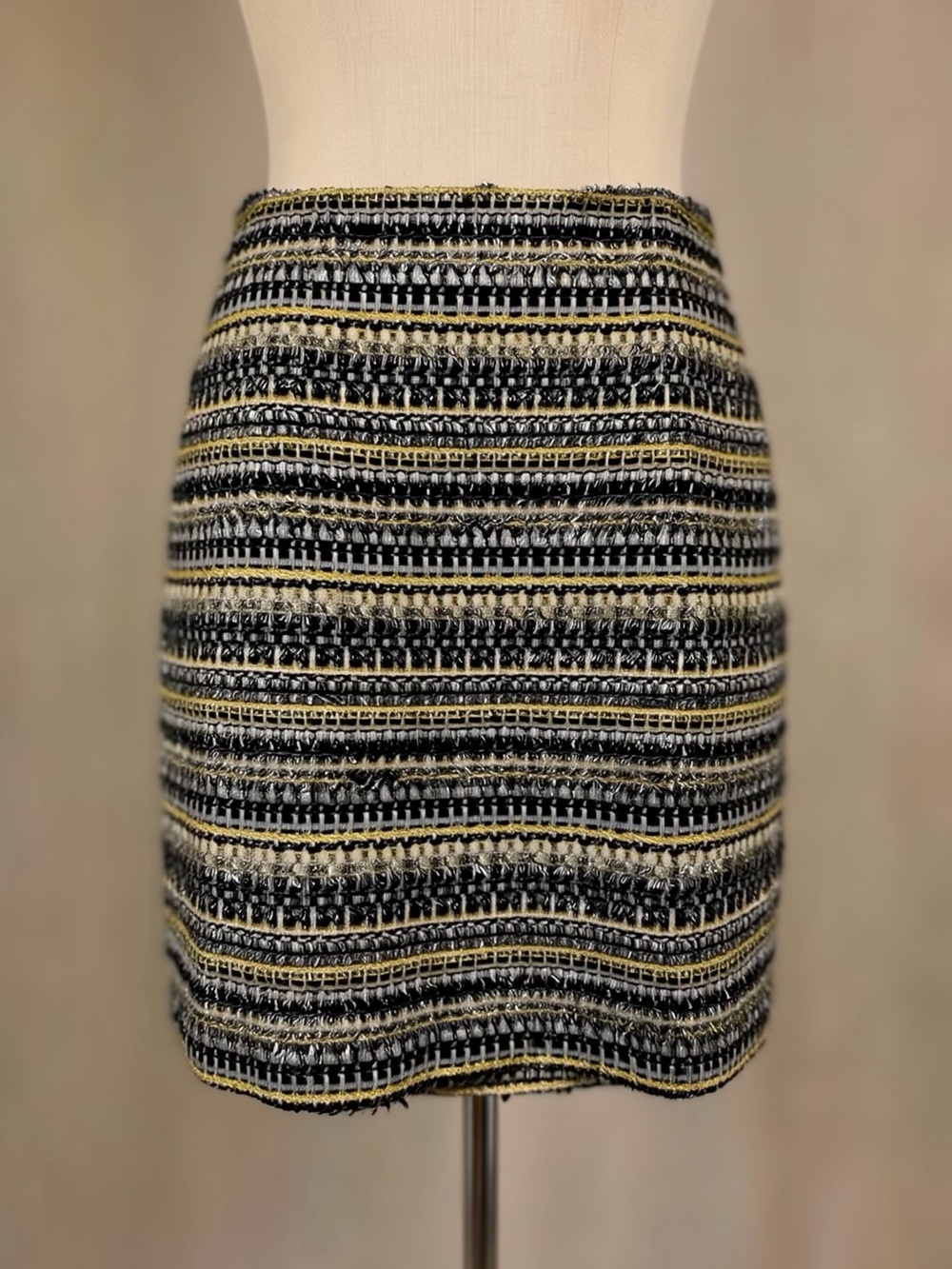 LOFT Metallic Tweed Mini Skirt Black Gold Silver Shimmer Size 4